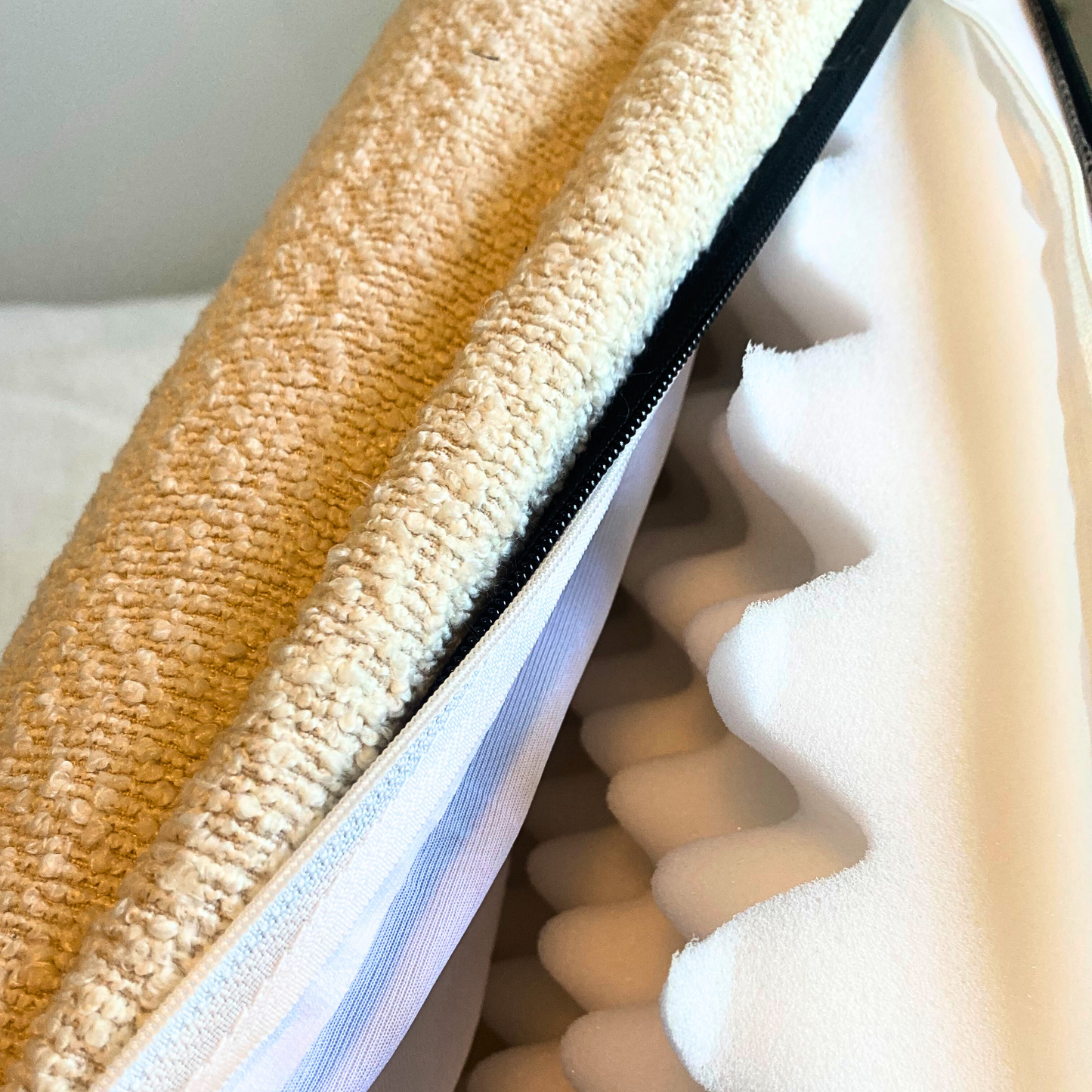 CloudPaw Luxe Pet Bed 🐾