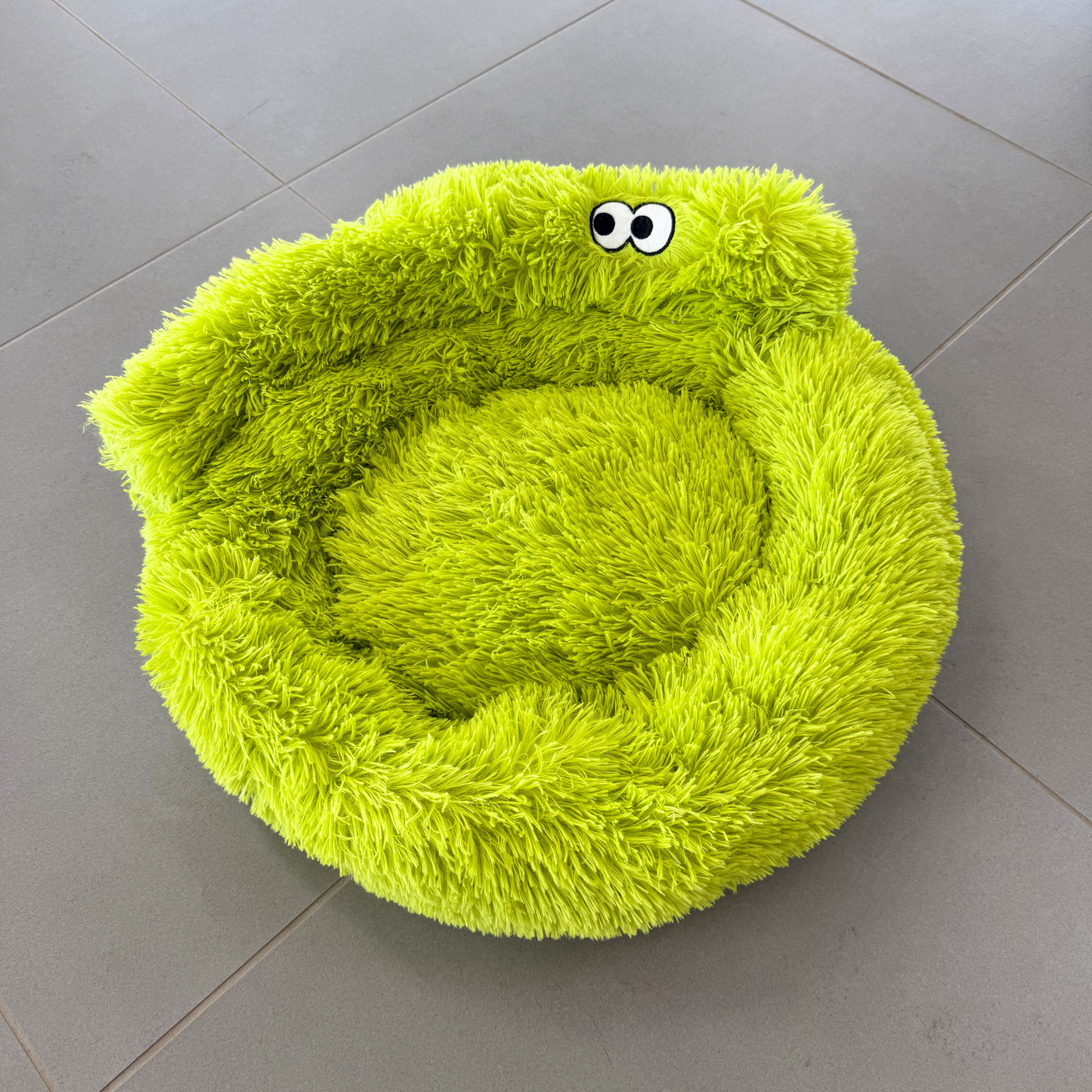 Snuggle Monster Pet Bed🐾